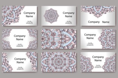 Kartvizit kümesi. Vintage desen mandala retro tarzı. El çekilmiş Islam, Arapça, Indian, dantel modeli