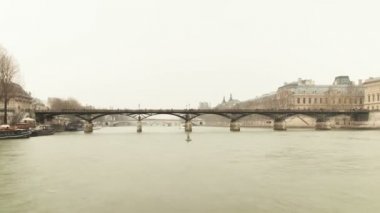 Pont neuf, Paris'te ünlü Köprüsü