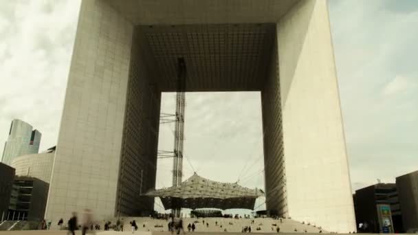 Arc de la defense zoomning timelapse Royaltyfri Stockvideo