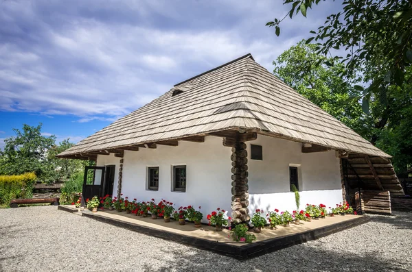 Casa commemorativa di Ion Creanga, a Humulesti, Romania . — Foto Stock