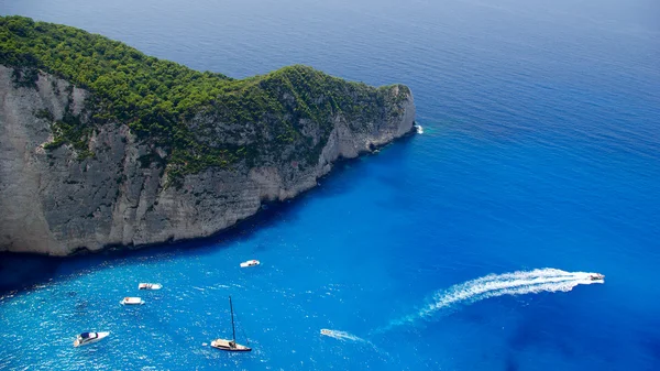 Navagio - skeppsbrott stranden på ön Zakynthos, Grekland — Stockfoto