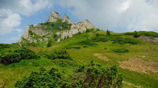 Alpenlandschap in Ciucas bergen, Roemenië — Stockfoto