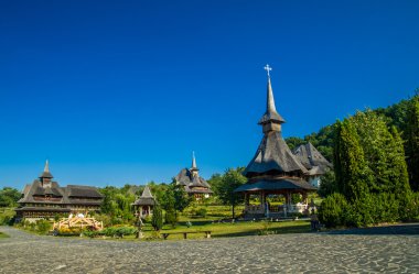 Barsana ahşap manastırı, Maramures, Romanya. 