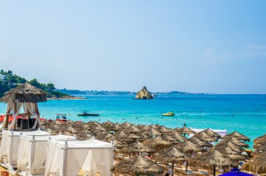Platis Gialos ve Makris Gialos plajına, Kefalonia island, Yunanistan