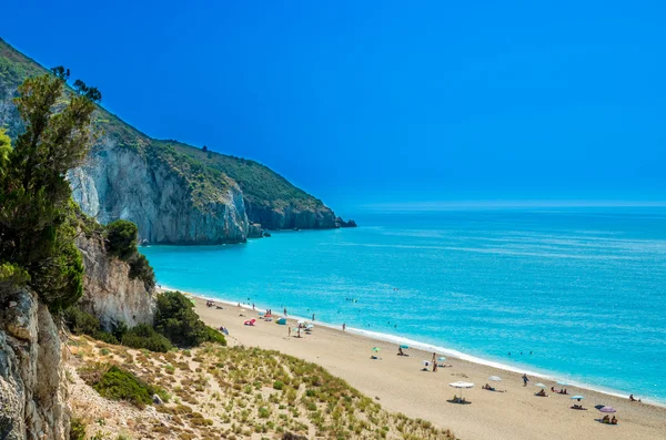 Praia de Milos na ilha de Lefkada, Grécia. — Fotografia de Stock