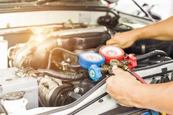 Servicio Comprobación Del Aire Acondicionado Del Coche Detección Fugas Llenado — Foto de Stock