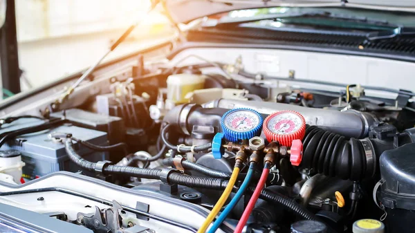 Servicio Comprobación Del Aire Acondicionado Del Coche Detección Fugas Llenado —  Fotos de Stock