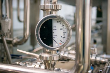 Endüstriyel basınç ölçer