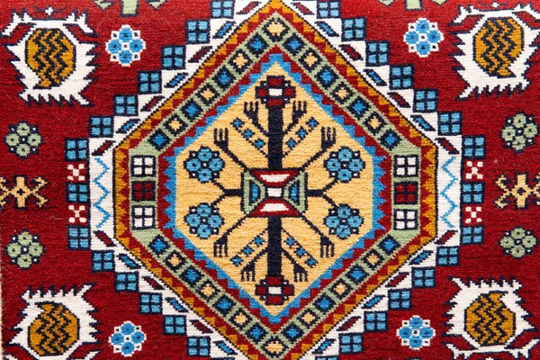 Azerbaycan el yapımı halısı.