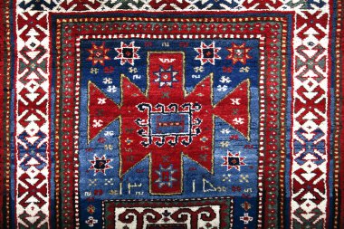 El yapımı halı parçası