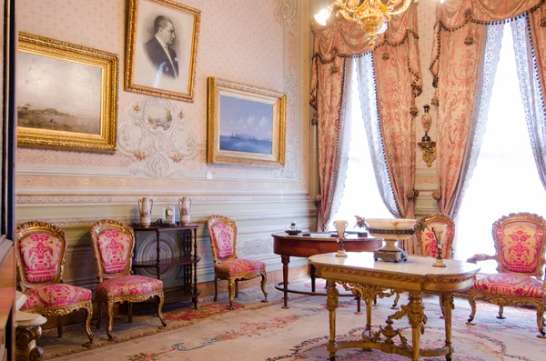 Istanbul - 15 Ocak: Dolmabahçe Sarayı, Bakanlar Kurulu Istanbul'da 15 Ocak 2015 tarihinde Mustafa Kemal Atatürk.
