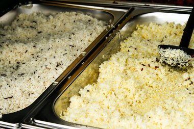 sokak gıda. Şekil siyah ve kahverengi buğulama, lokanta haşlanmış