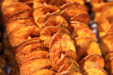 çubukta patates kızartması. Sokak lokanta