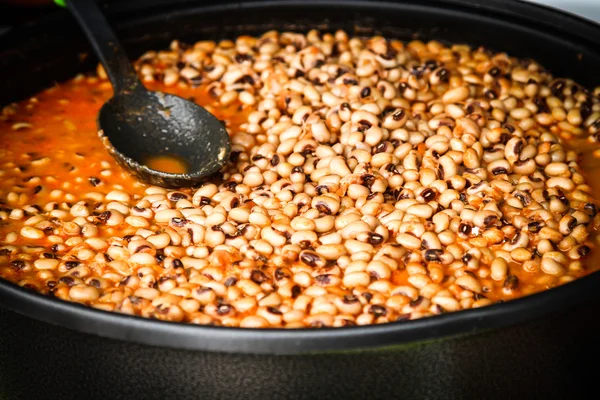 Chilli con carne dengan lada merah dan kacang hitam — Stok Foto