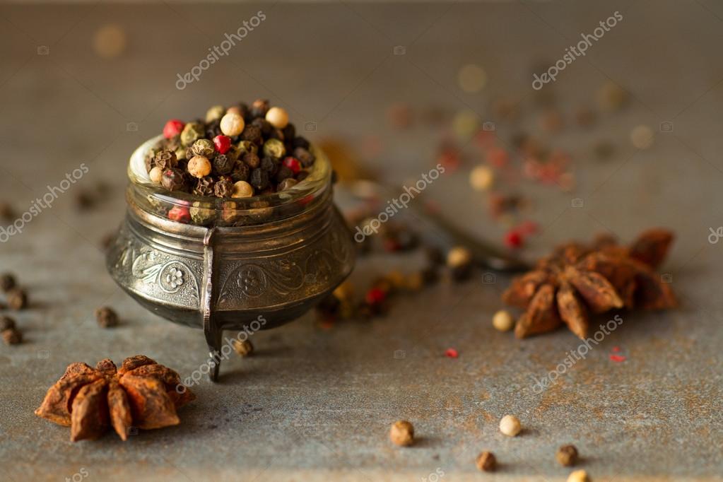 Spices for pizza and Italian food