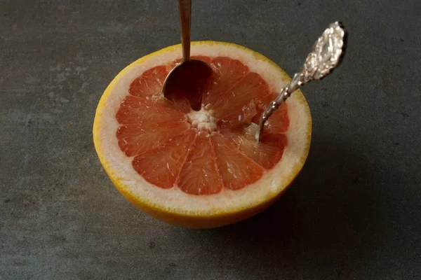 Mix di frutta fresca a colazione e per una persona a dieta — Foto Stock