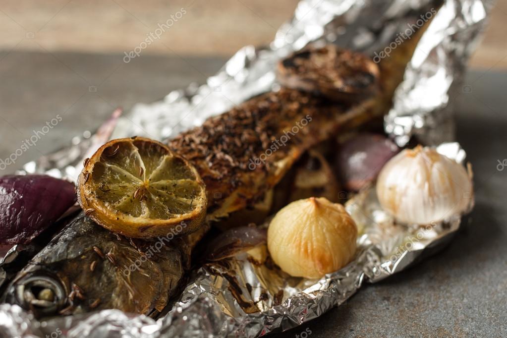 Falgu fish with lime garlic and onion