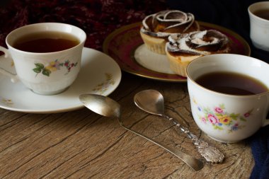 Pastalı çay partisi.