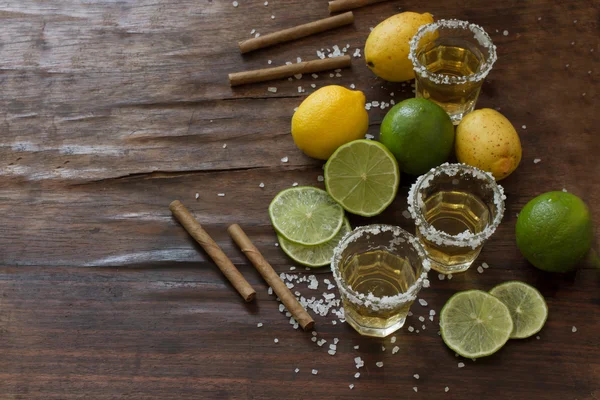 Tequila and lime Lemon and as a cigarillo — Stock Photo, Image