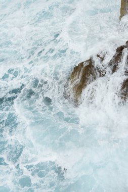 dalga deniz kaya dayak. doğa sporları