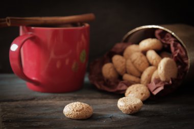 kakao tarçın ve kurabiye ametarro İtalyan tatlılar