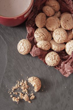 kakao tarçın ve kurabiye ametarro İtalyan tatlılar