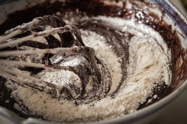 Brownie mit Minze leckeres Dessert für die ganze Familie — Stockfoto