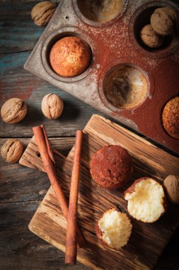 çay ve kahve romantik ruh hali ile lezzetli limon kek