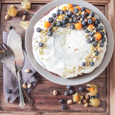 chenikom ve fizales braunis pasta