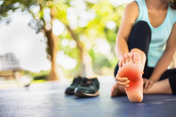 Pijn Voet Van Oudere Symptomen Van Perifere Neuropathie — Stockfoto