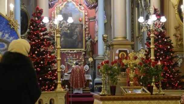 Lwów: Kościół urząd w St. George Cathedral — Wideo stockowe