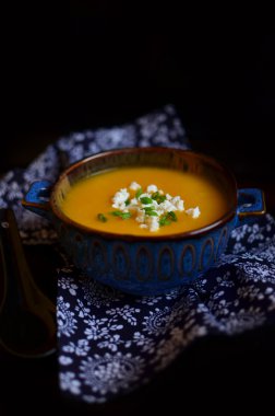 Balkabağı beyaz peynir ile krem