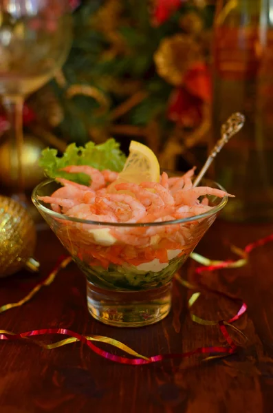 Karides salatası Olivier