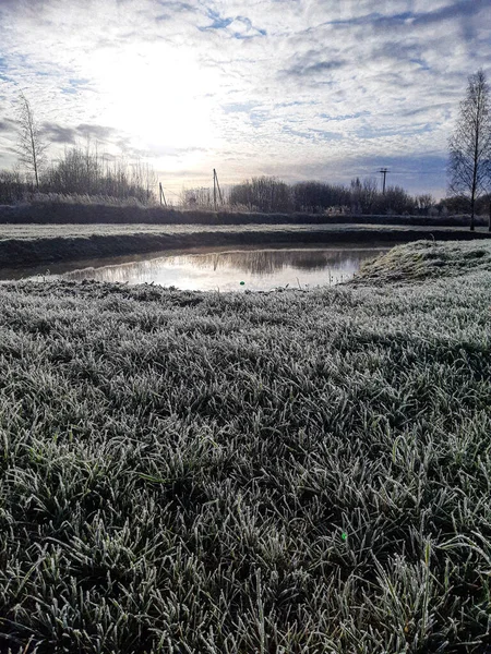 Erken ve soğuk sonbahar sabahı