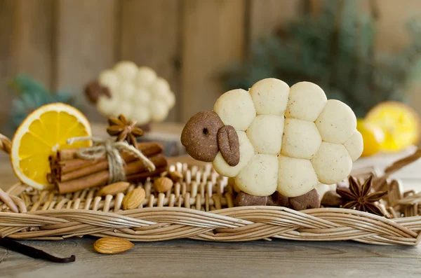 Almond biscuits Lamb with spices — Stock Photo, Image