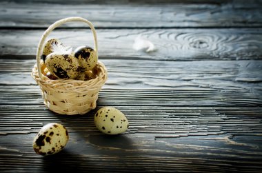 Sepette bıldırcın yumurtası