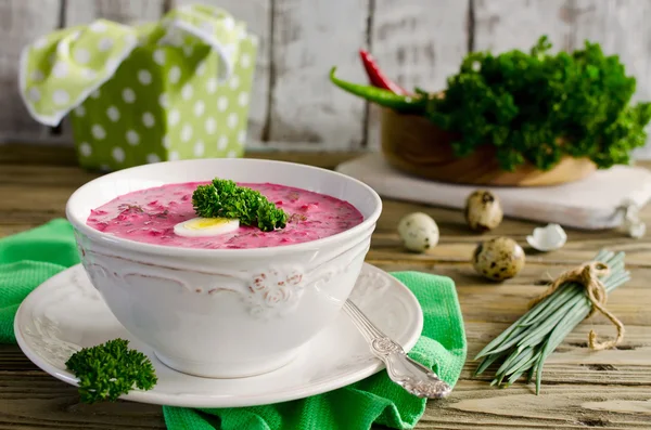 Cold beet soup with egg, cucumber, potatoes and greens — Stock Image Cold beet soup with egg, cucumber, potatoes and greens Royalty Free Stock Photos