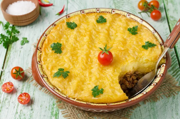 Casserole dengan kentang dan daging cincang — Stok Foto