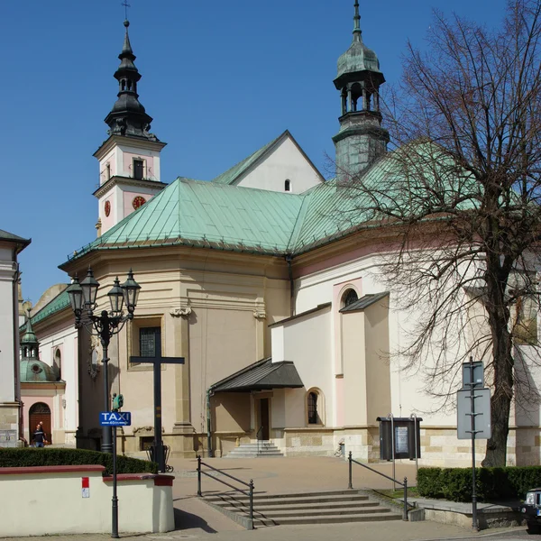 Wieliczka, rue Sikorskiego. Eglise de Saint Clément . — Photo