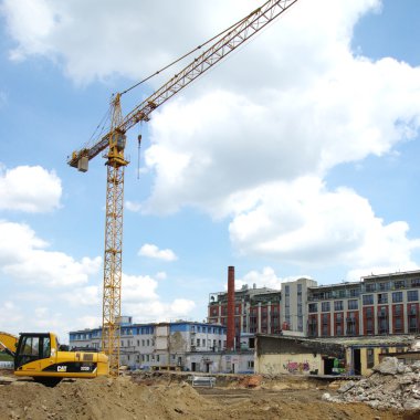 Şehirdeki inşaat alanında.