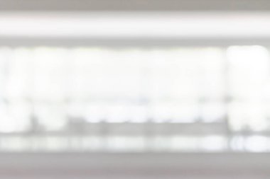 Görüntü ofisinin arka planı. Boş koridor koridoru. Cam duvarlı beyaz oda ve aydınlık bokeh.