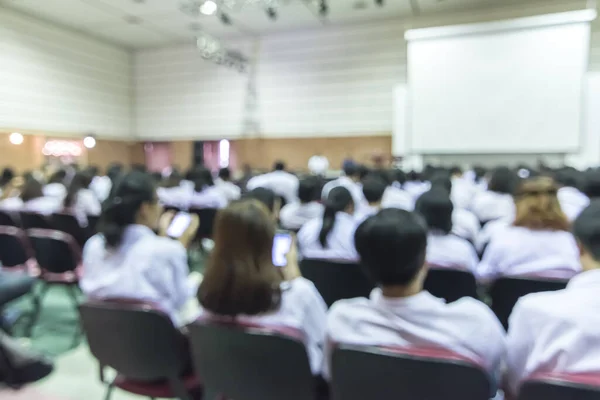 Homályos Elvont Háttér Teljes Ülés Sorok Üzleti Vagy Oktatási Konferencia — Stock Fotó