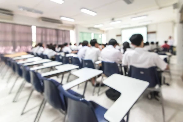 Blur Fundo Escola Volta Ver Estudantes Universitários Escrevendo Resposta Fazendo — Fotografia de Stock