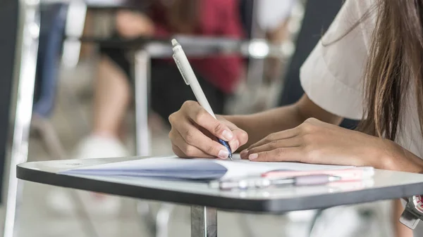Blur School Background University Students Writing Answer Doing Exam Classroom — Stock Photo, Image