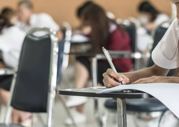 Waas School Achtergrond Universiteit Studenten Schrijven Antwoord Doen Examen Klas — Stockfoto