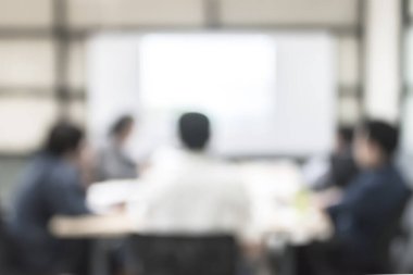 Bulanık ofis toplantısı arka plan iş adamları toplantı odasında çalışma grubu