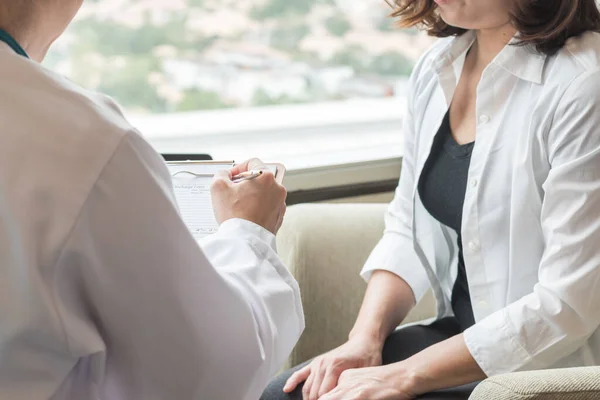 Arzt Geburtshelfer Gynäkologe Oder Psychiater Der Die Geburtshilfliche Gynäkologische Gesundheit — Stockfoto