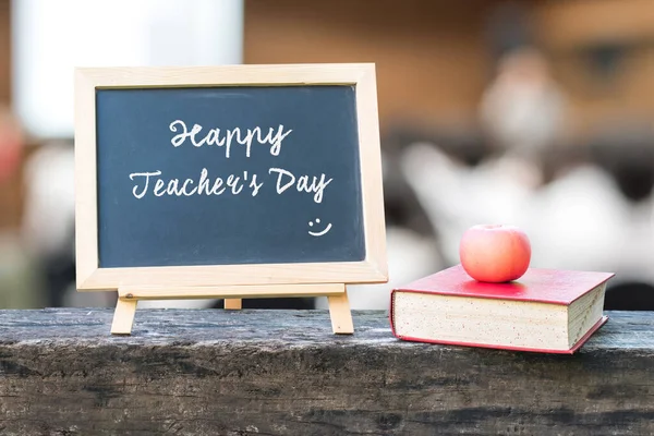 Happy Teacher Day Begroeting Zwart Schoolbord Achtergrond Voor Onderwijs Concept — Stockfoto