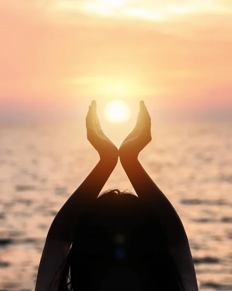 June Summer Sun Solstice Concept Silhouette Happy Young Woman Hands — Stock Photo, Image