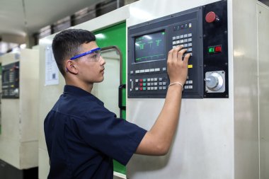 programlama Cnc makinesi
